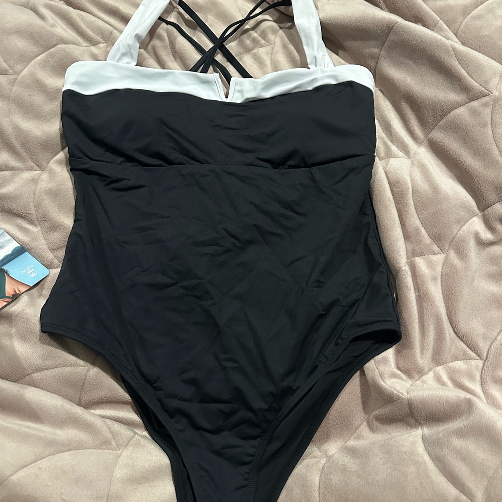 Cupshe Black and White One Piece Halter Swimsuit